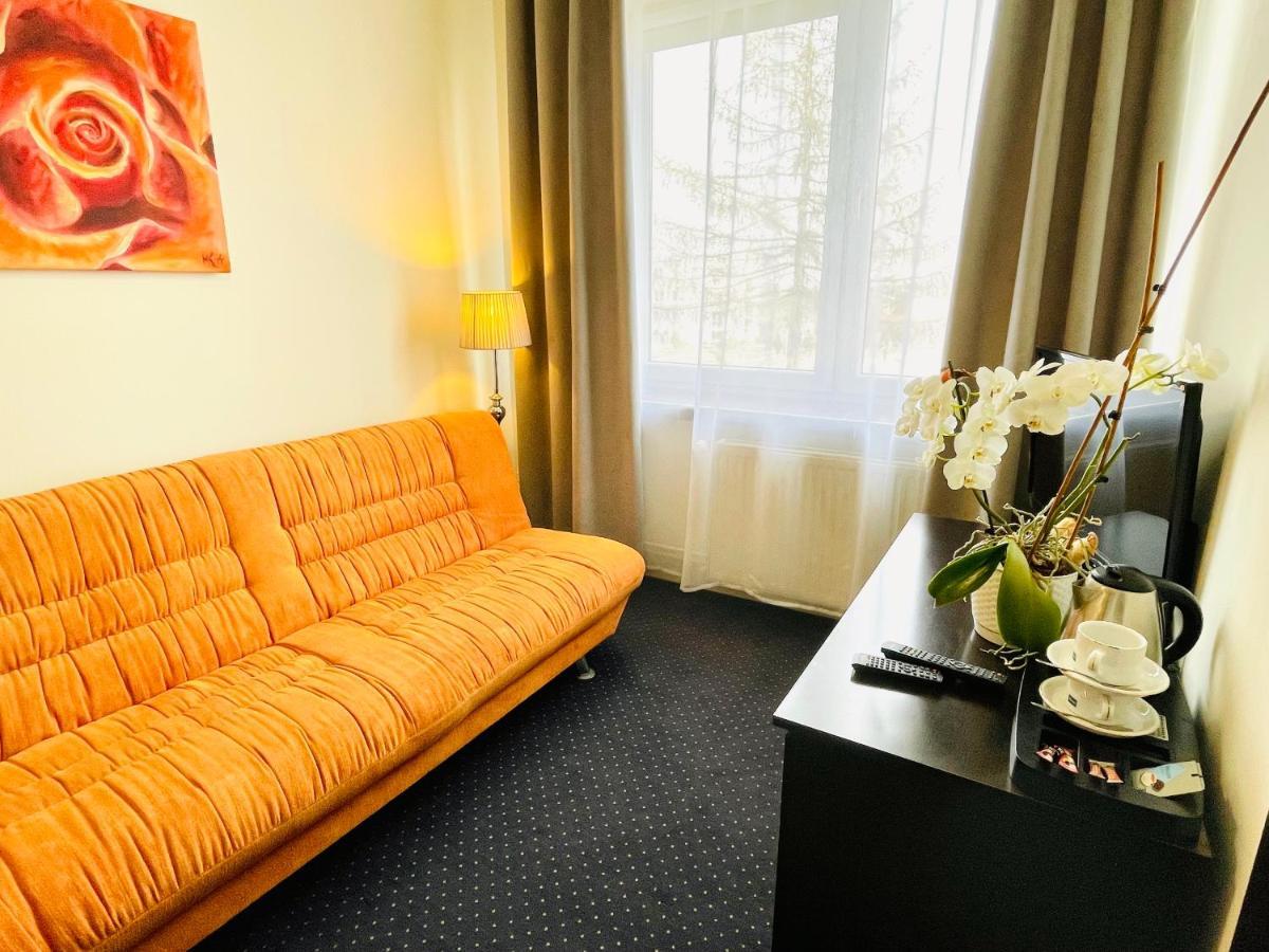 Hotel Seven 7 Kaliszki المظهر الخارجي الصورة