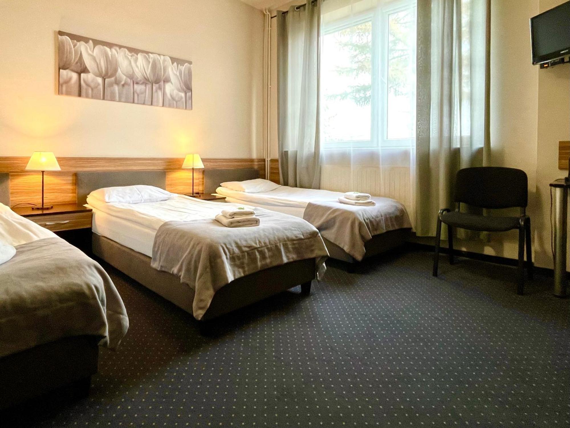 Hotel Seven 7 Kaliszki المظهر الخارجي الصورة