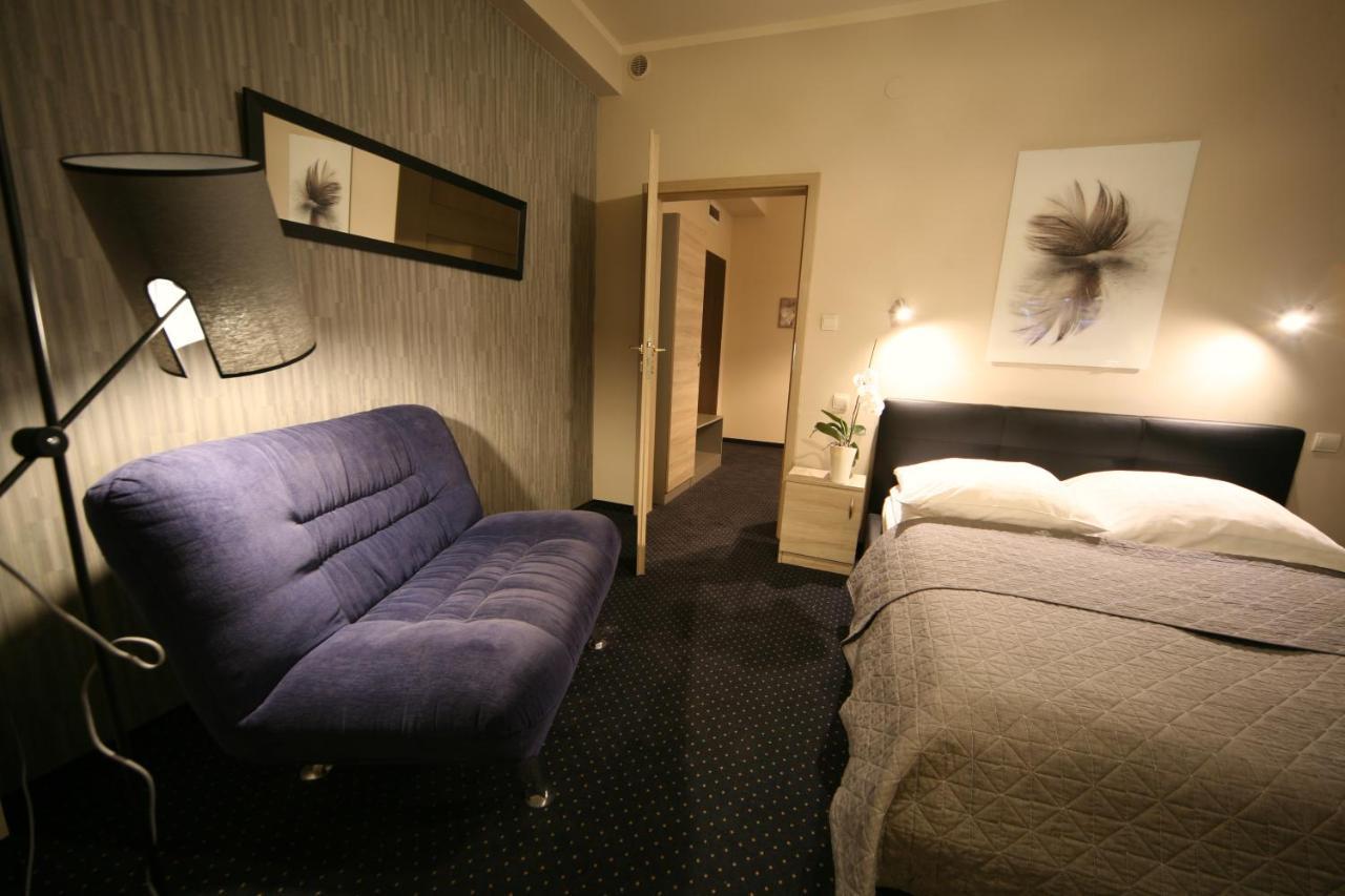 Hotel Seven 7 Kaliszki المظهر الخارجي الصورة
